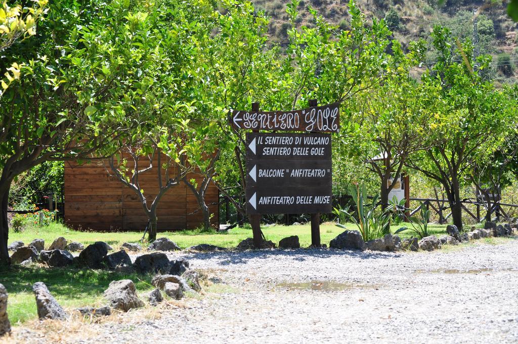Glamping Alcantara Motta Camastra Εξωτερικό φωτογραφία
